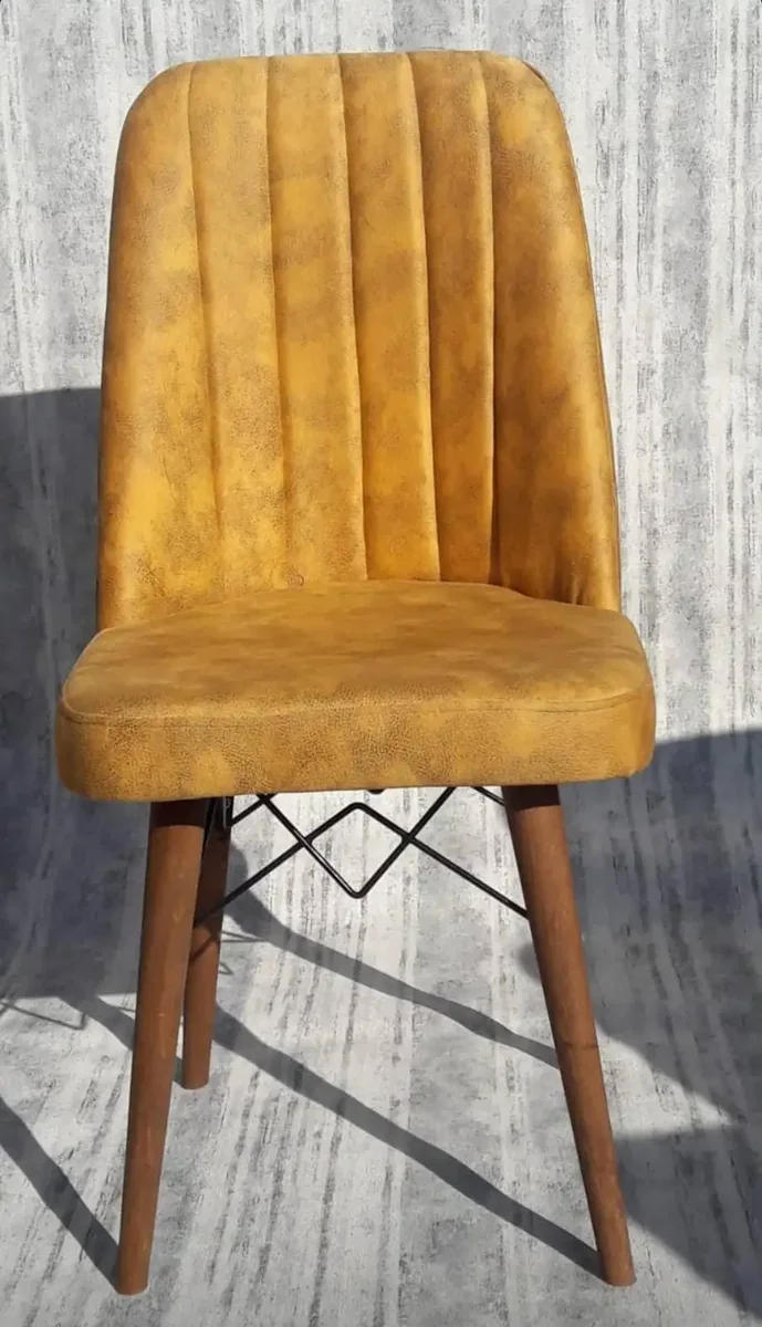 Scaun Living Tapitat Valentina Mustar Homs