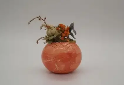 Ghiveci Decorativ cu Flori Artificiale, Homs Seria A620, 17x5.5x9 cm, 30332