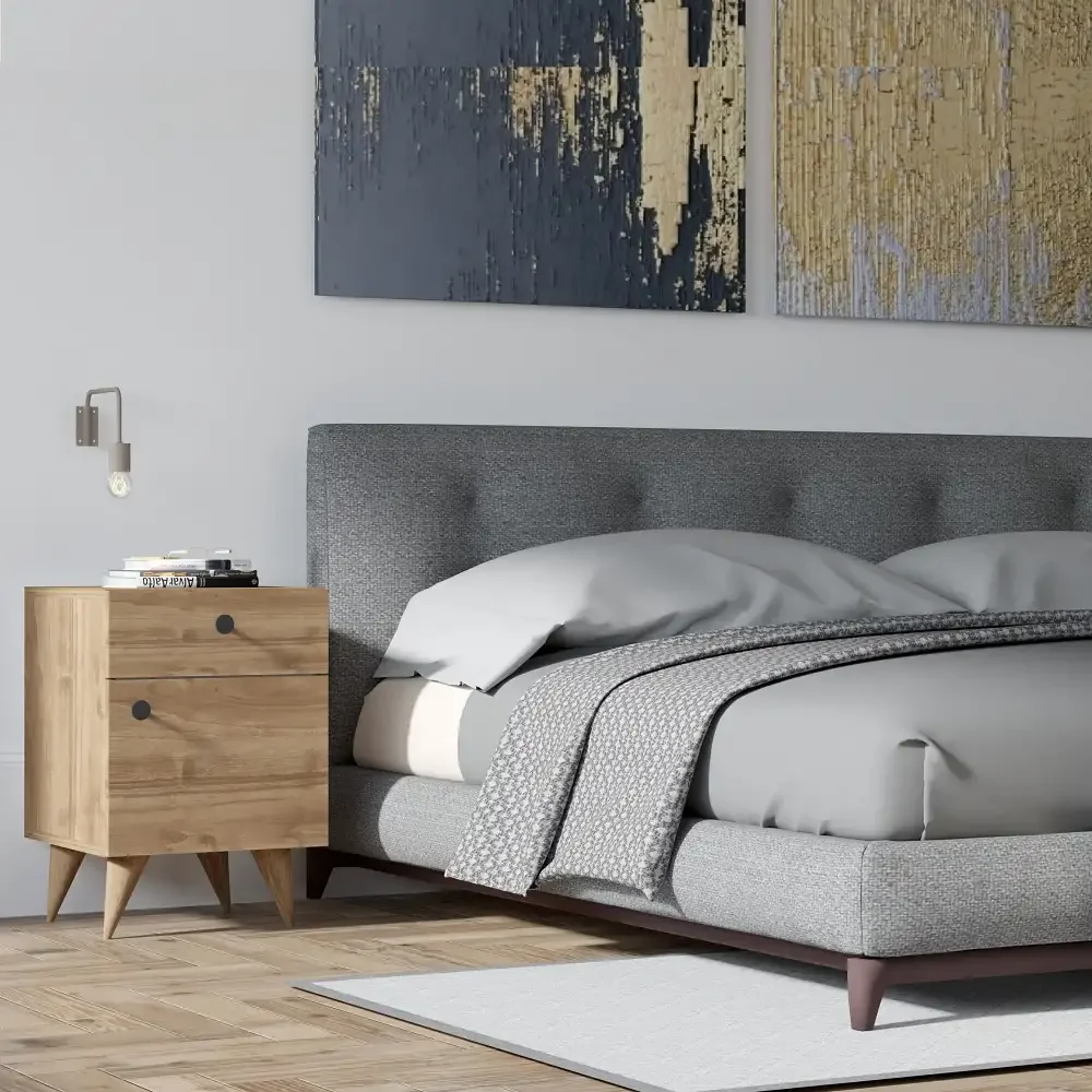 Noptiera Pila pentru Dormitor, Culoare Nuc, 60 cm