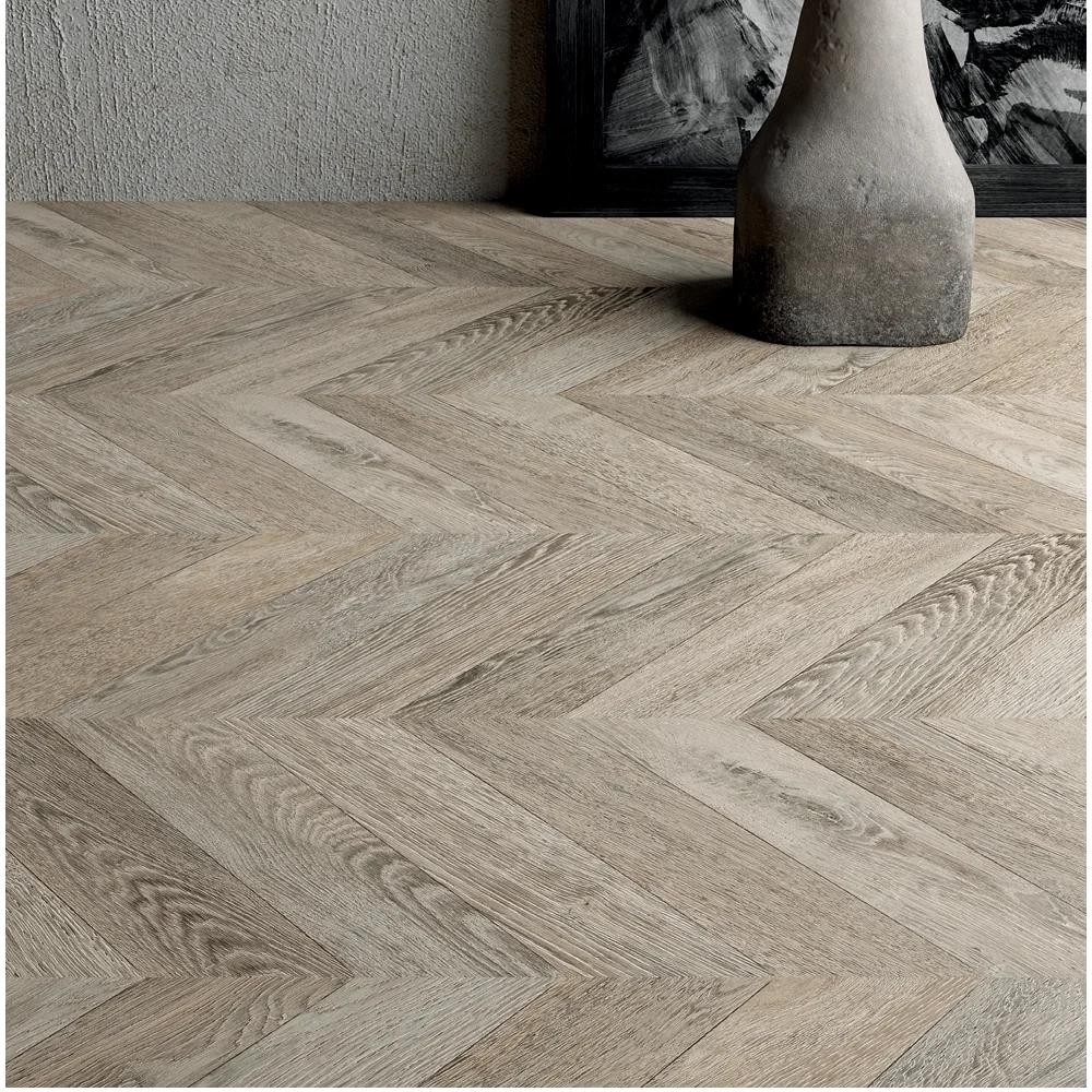 Parchet Laminat Masterpiece Chic Chevron S176942 8 mm Clasa 33 AC6