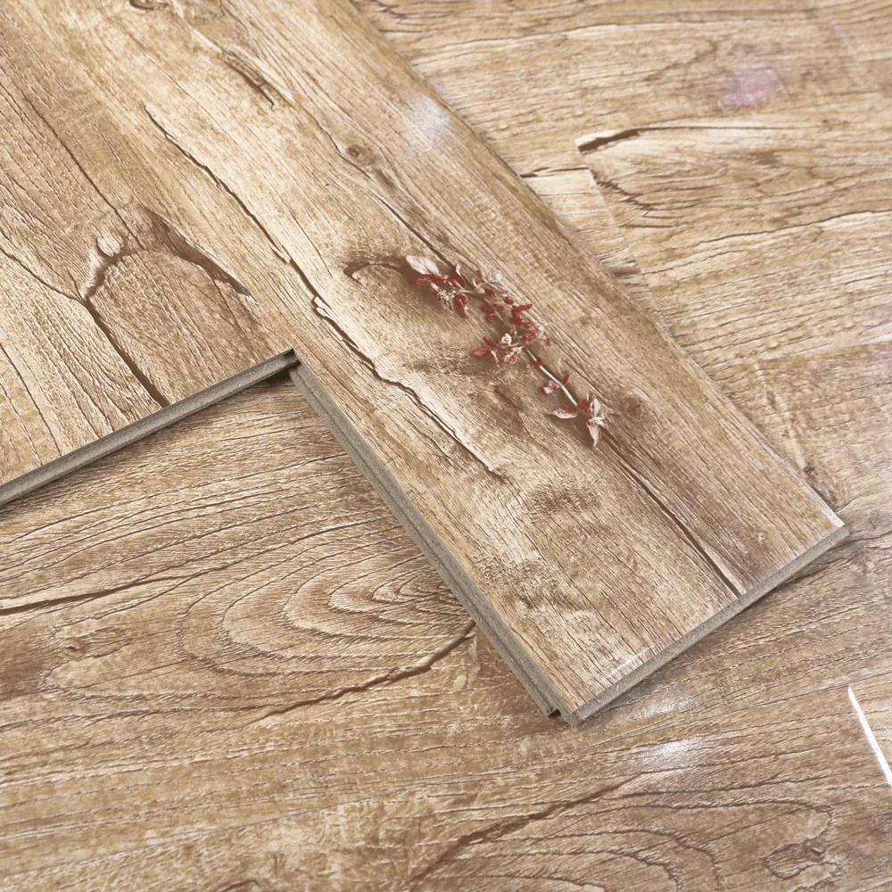 Parchet Laminat Queen Max Sakura Red 12.3 mm Clasa 23 AC3 Maro Deschis