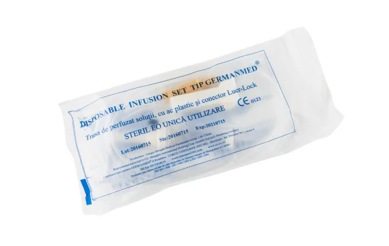 Trusa De Perfuzat Solutii Cu Ac Plastic Si Conector Luer-Lock, 1 Bucata, German Med