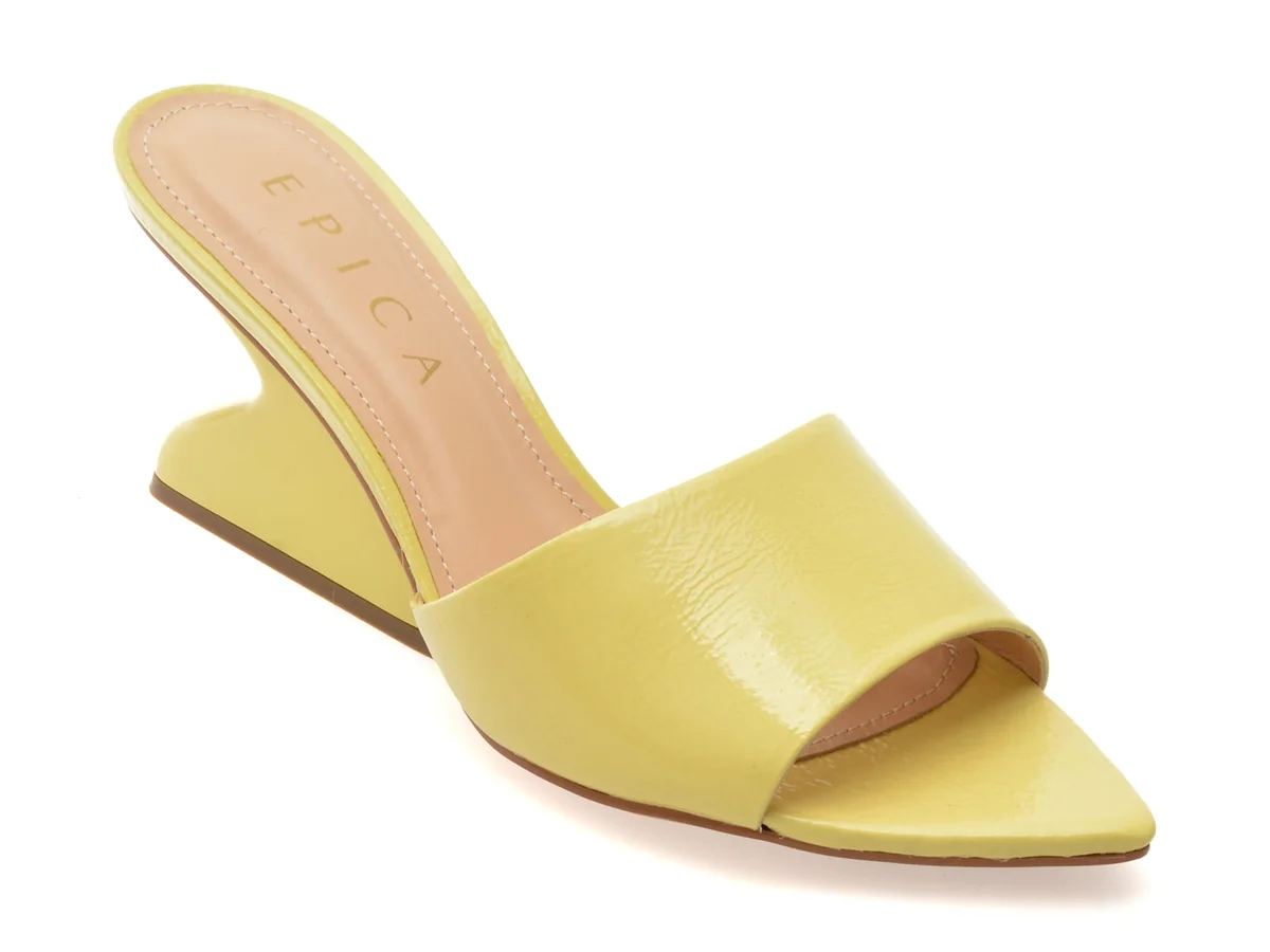 Papuci Epica Galbeni, 2555001, Din Piele Naturala Lacuita