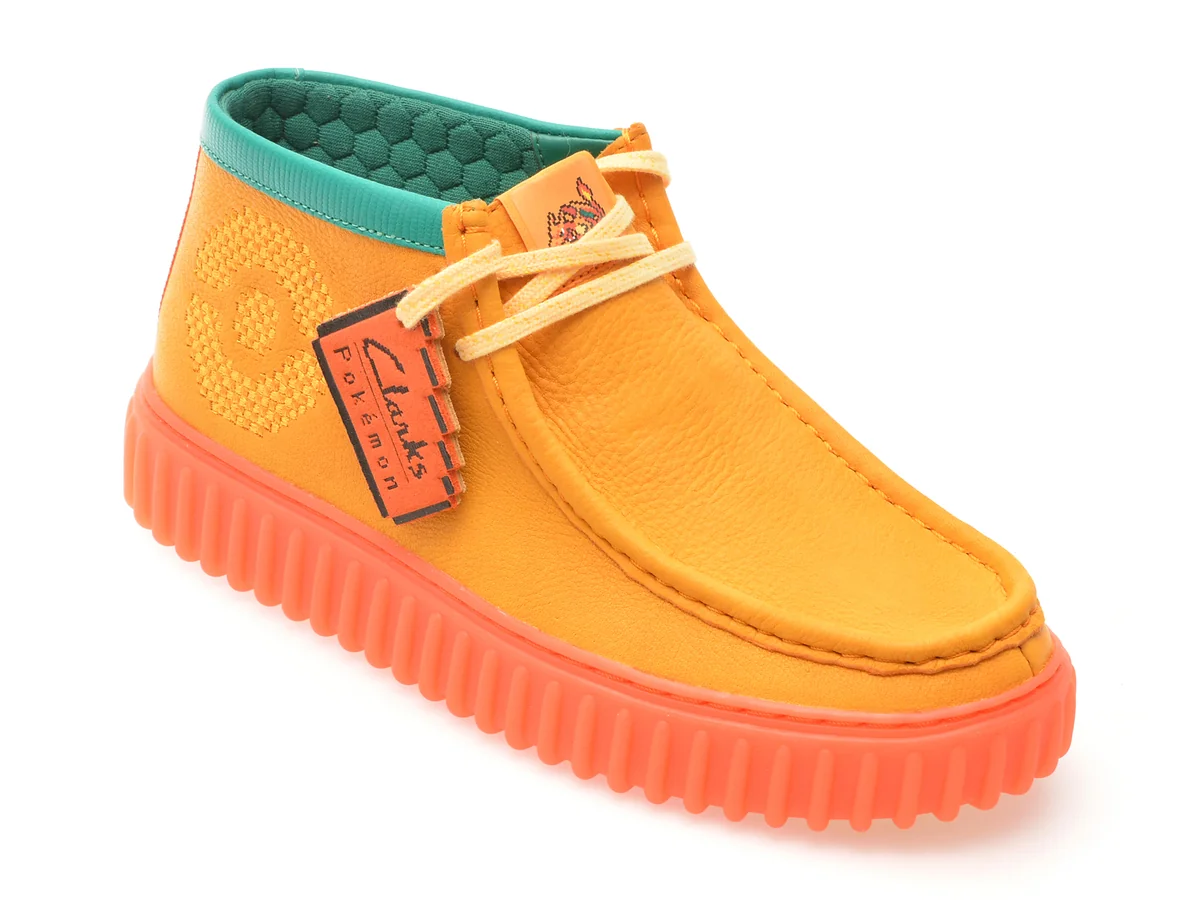 Ghete Clarks Portocalii, Torhill Explore, Din Piele Naturala