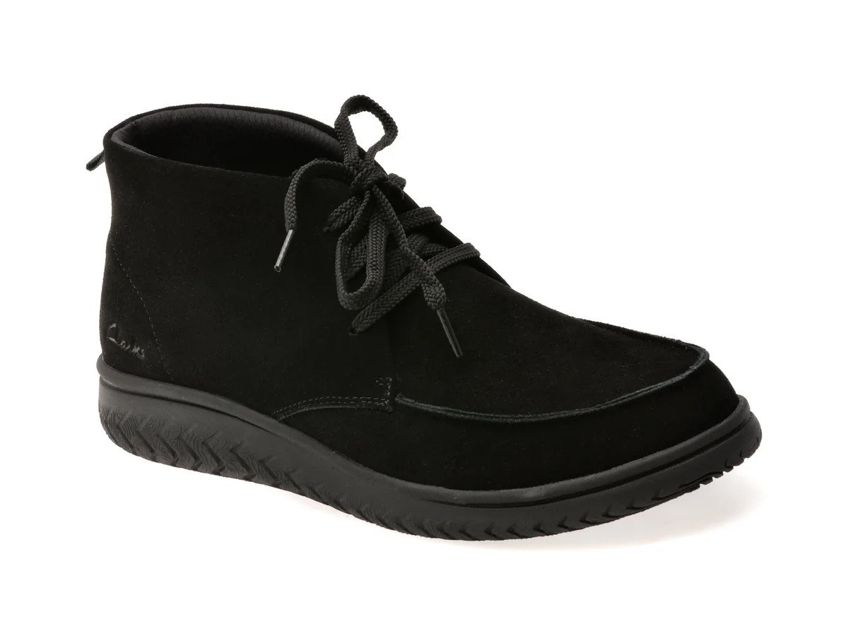 Ghete Clarks Negre Relax Lite Moc Din Piele Întoarsă