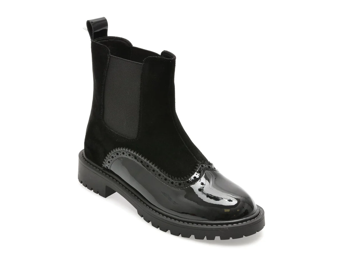 Ghete Flavia Passini Negre, TC338, Din Piele Intoarsa