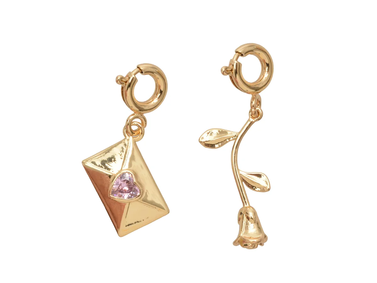 Pandantiv Aldo Auriu, Lovemail 680, Din Metal