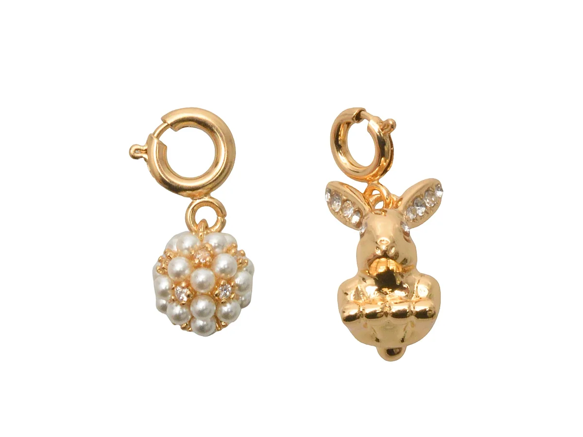 Pandantiv Aldo Auriu, Bunny 102, Din Metal