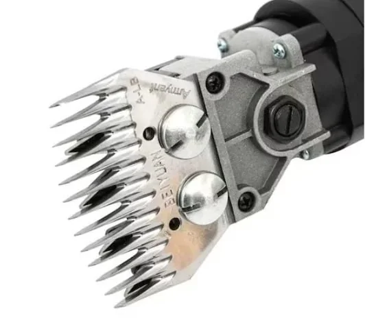 Mașină Tuns Oi Bobinaj Cupru, 1000W, 6 Viteze, Valiză, 1.9Kg, 2400Rpm, Campion CMP1423