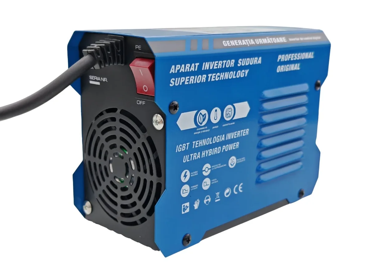 Aparat De Sudura Tip Invertor 494A, In Valiza, Reglaj, Afisaj Digital, Ventilat, 1.6-4mm, Uralmash Professional Cmp1695