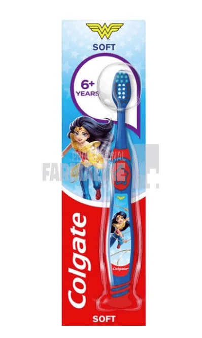Colgate Periuta dinti copii Wonder Woman 6+ ani