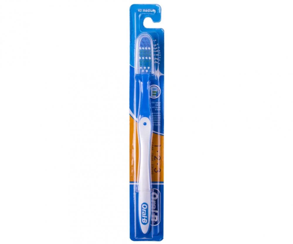 Oral B Shiny Clean Medium Periuta de dinti