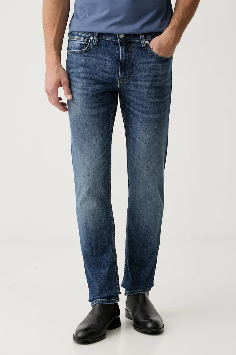 Guess blugi slim tapered pentru bărbați FINNLEY