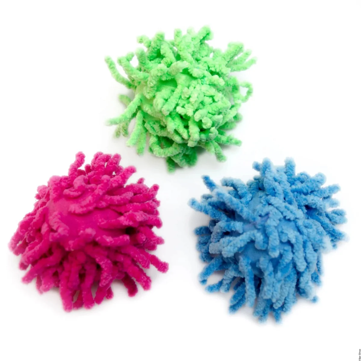 KONG Cat Moppy Ball
