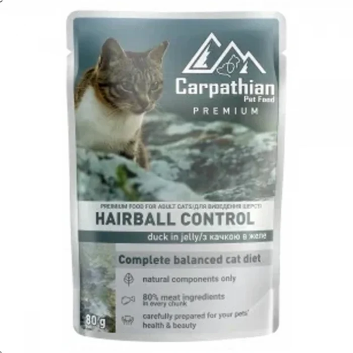 Hrana umeda pentru pisici Carpathian Hairball cu rata in jeleu 80 gr