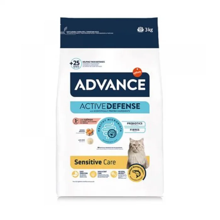 Hrana uscata pentru pisici Advance Sensitive cu somon 3 kg
