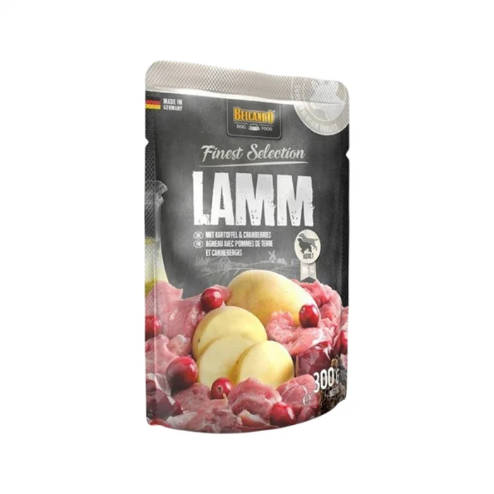 Hrana umeda pentru caini Belcando cu miel, cartof afine 300 gr